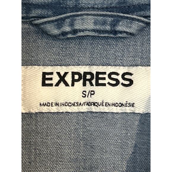Express Denim Style Patch Shirt with Pearly Snaps - Picture 3 of 5